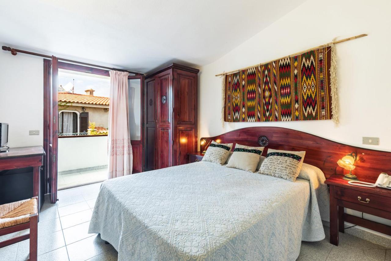 Hotel S'Ortale Con Parcheggio Interno E Ristorante All'Aperto Orosei Exterior foto