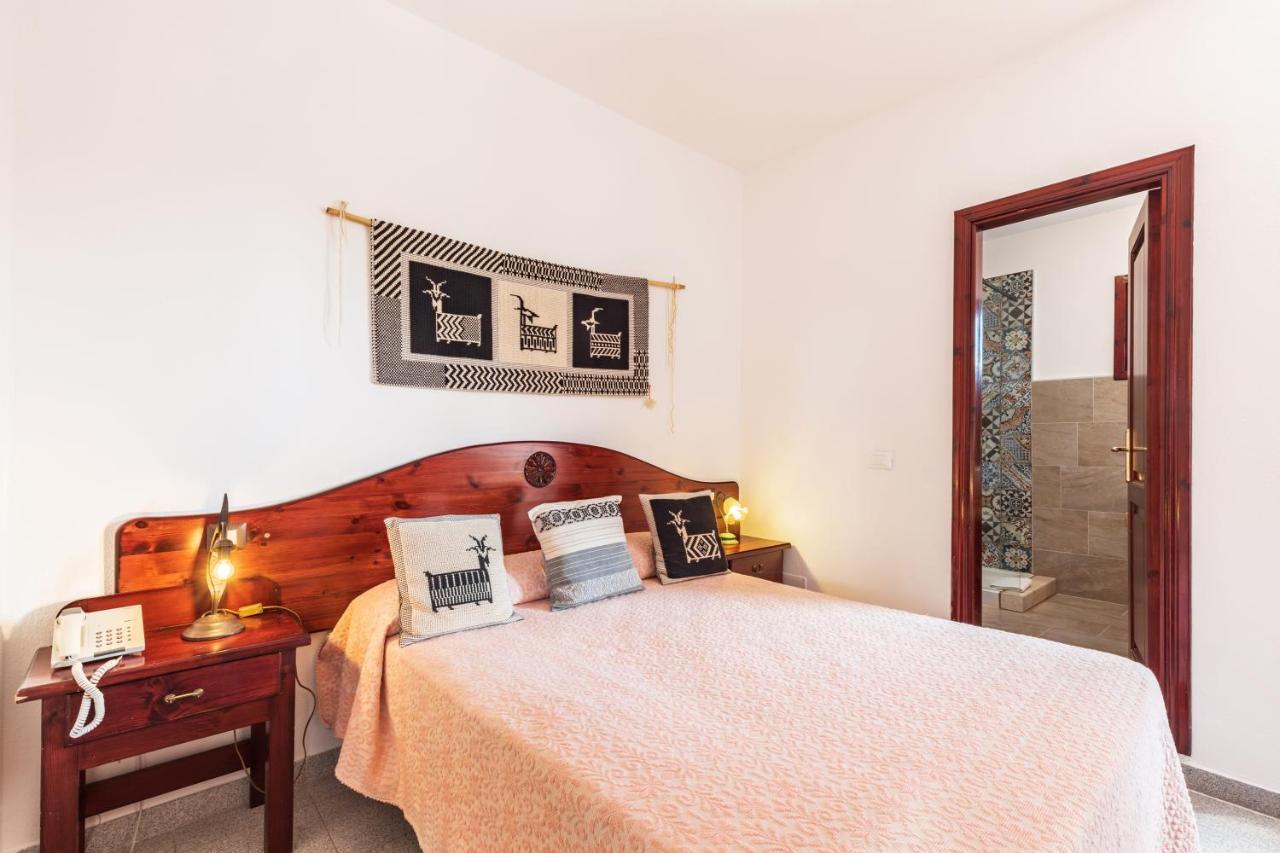 Hotel S'Ortale Con Parcheggio Interno E Ristorante All'Aperto Orosei Exterior foto
